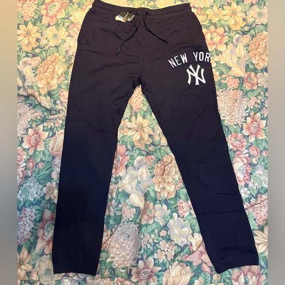 Other - NEW YORK YANKEES SWEATPANTS